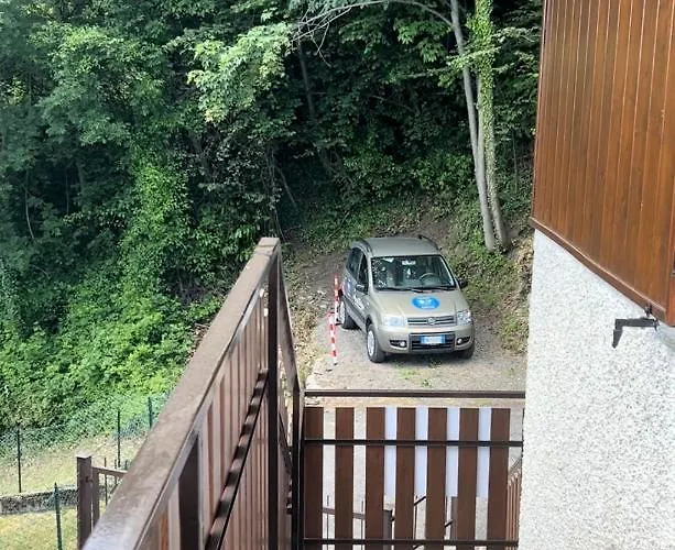 Amata Berghem Con Auto A Disposizione Aviatico